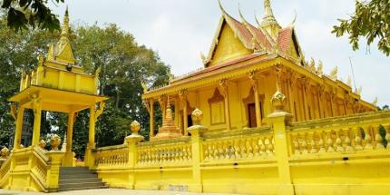 Chùa Bốn Mặt: Hơn 500 Năm Linh Thiêng Giữa Văn Hóa Khmer