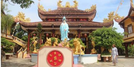 Chùa Long Phước - Tìm Sự Bình Yên và Thanh Tịnh Cho Tâm Hồn