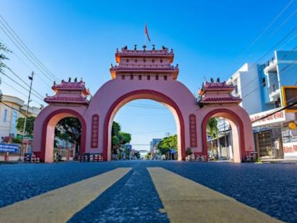 Cổng Tam Quan - Kiến trúc độc nhất vô nhị tại Kiên Giang