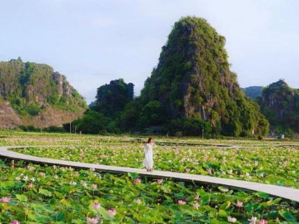 Đầm Vân Long - Ngao Du Thiên Nhiên Thơ Mộng Tại Ninh Bình
