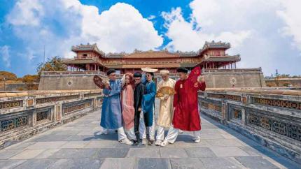 Du Lịch Huế 1 Ngày Nên Đi Đâu, Ăn Gì & Chơi Gì Vui Nhất?