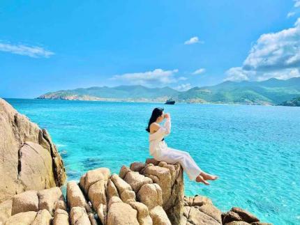 Du Lịch Nha Trang Mùa Nào Đẹp: Khám Phá Thiên Đường Biển Cả