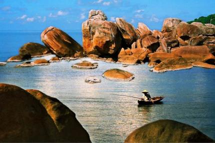 Hòn Đá Bạc - Chốn Tiên Cảnh Mê Lòng Người Của Cà Mau