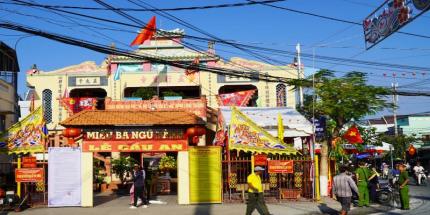 Miếu Bà Ngũ Hành - Khám Phá Địa Danh Nổi Bật Ở Long An