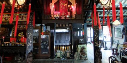 Nhà Cổ Phùng Hưng - Kiệt Tác Kiến Trúc Hơn 200 Năm