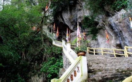 Cẩm Nang Tham Quan Lễ Bái Chùa Tiên Từ A Đến Z Mới Nhất