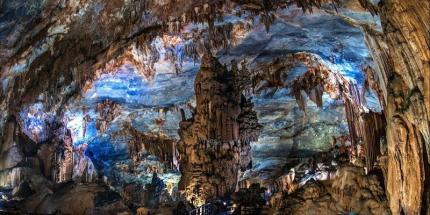 Vườn Quốc Gia Phong Nha - Kẻ Bàng: Vẻ Đẹp Kì Vĩ Của Tạo Hóa